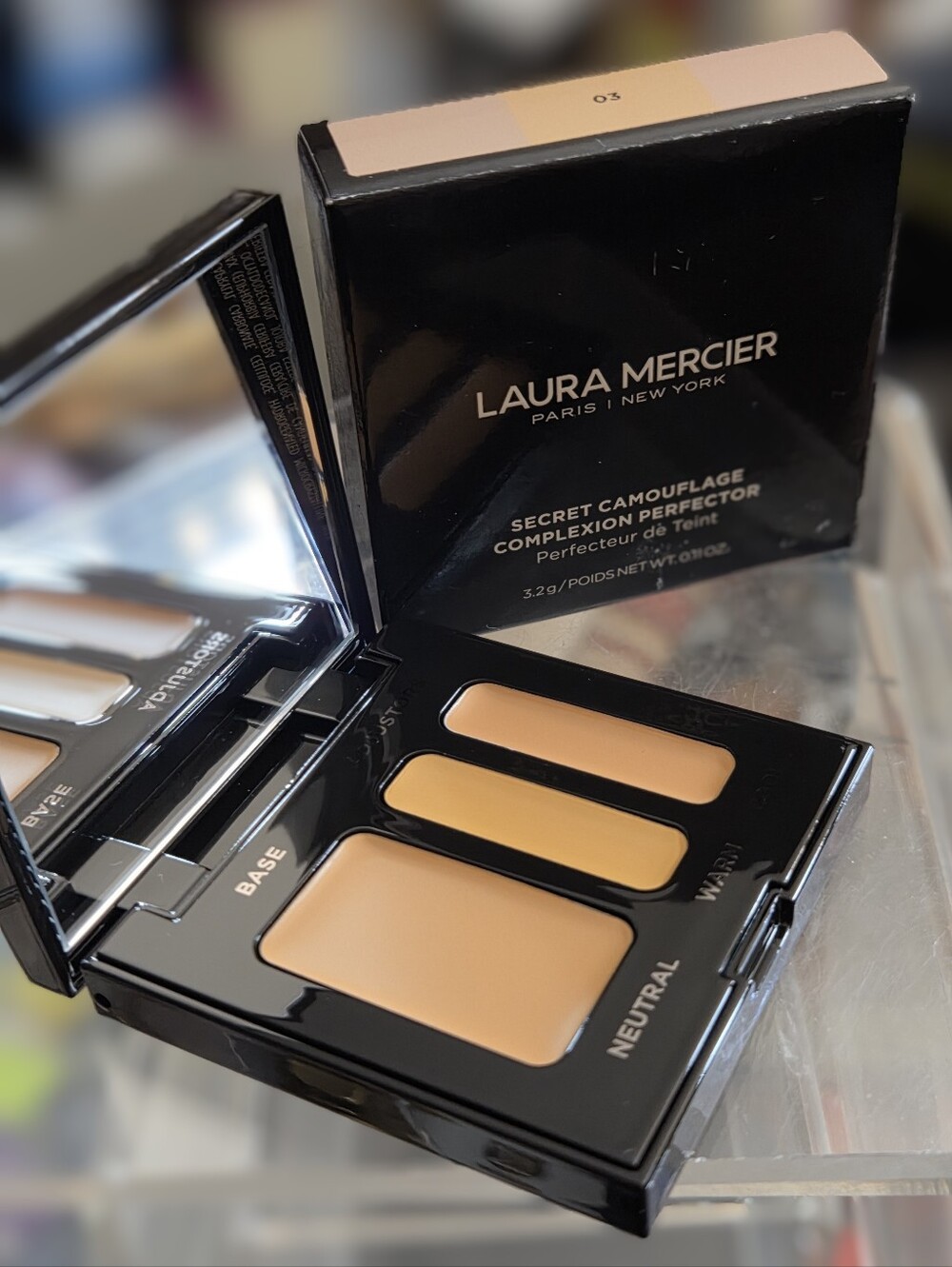 Laura Mercier Secret Camouflage Complexion Perfector Palette
